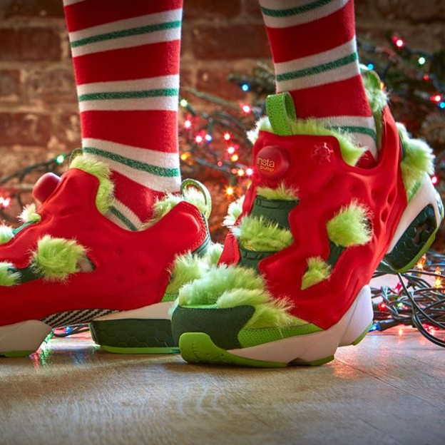 סוודר חג הכריסמס המכוער, גרסת הנעליים (צילום: ריבוק, מתוך האתר הרשמי)