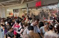 עם הנחת סלב: המפורסמים שלא באמת צריכים לקנות בגדים