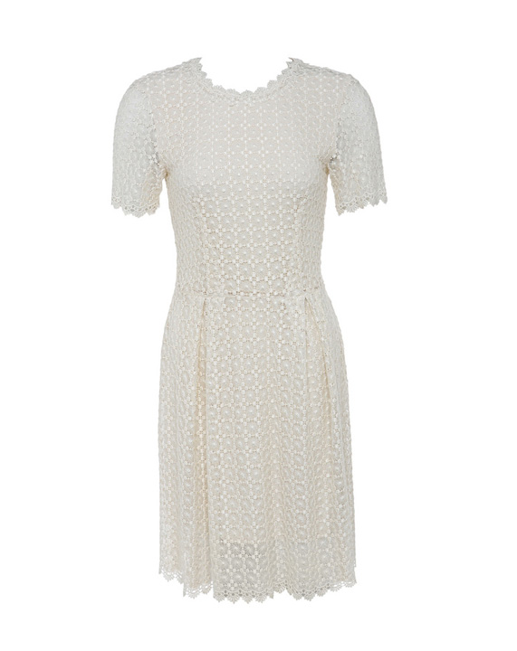שמלה לבנה של קרן אבידר דבוטין