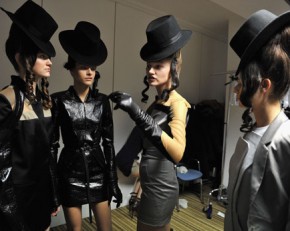 10.4.2011 | בני ברק שיק או אנטישמיות בשבוע האופנה במוסקבה?