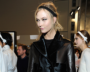 מלאכית ושמה קרלי קלוס