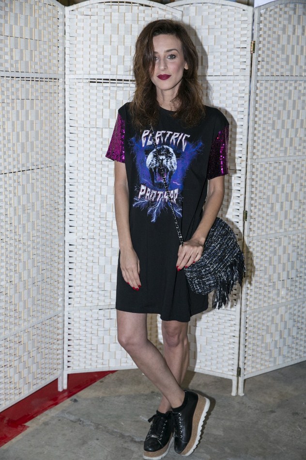 דנה לוזון בתצוגת האופנה של קרייזי ליין במסגרת אירוע 'טרנדה' (צילום: לנס הפקות)