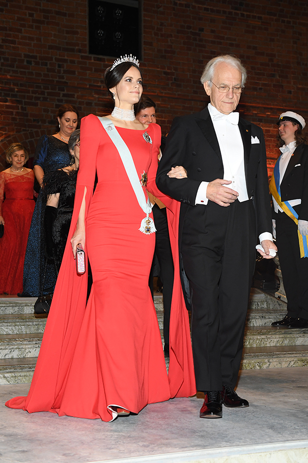 הנסיכה סופיה באדום חגיגי (צילום: Pascal Le Segretain/Getty Images) 