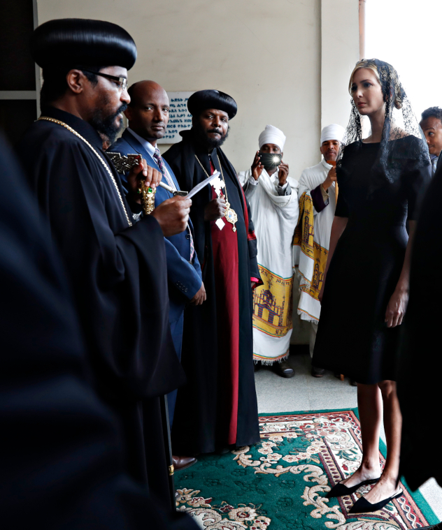 בביקור בקתדרלת הולי טריניטי בבירה האתיופית (צילום: AP Photo/Jacquelyn Martin)