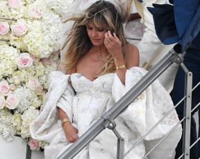 החתונה האיטלקית שלי: היידי קלום נישאה בשמלה מרהיבה
