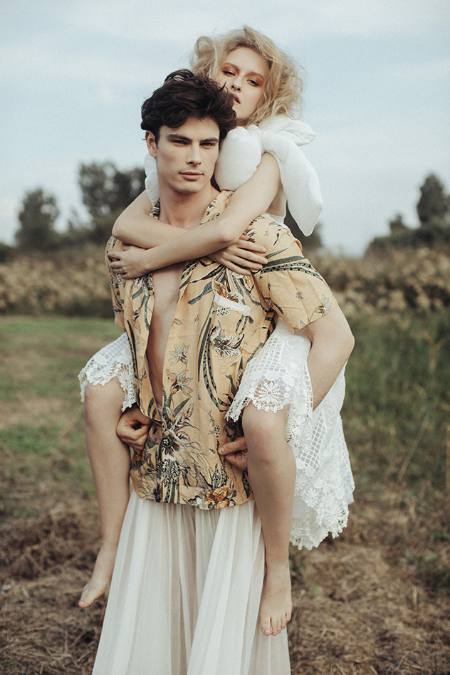 מריה לובשת אן דהאן, אלכס לובש מעוז דהאן לנובריש דוג (צילום: רותם ברק)