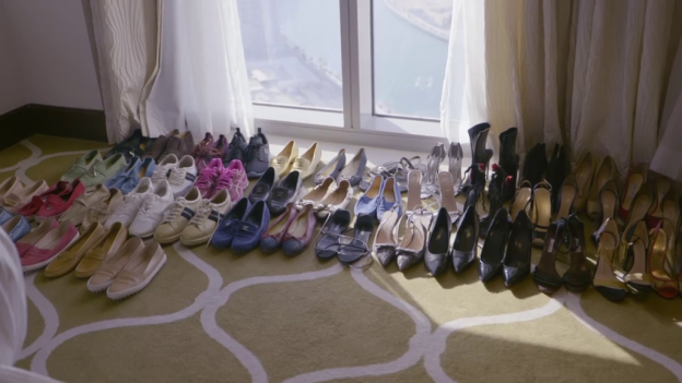"כל הנעליים שלי זה לא סוף שבוע בסן טרופה" (צילום: מתוך שידורי קשת 12)