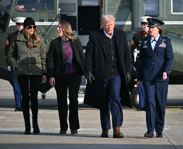 בדרך לאזור מוכה אסון (צילום: Mandel NGAN / AFP) / ALTERNATE CROP