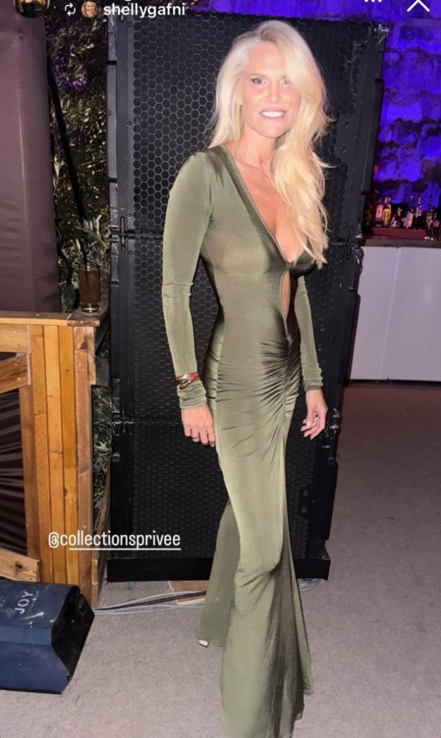 ידענו שהשמלה מוכרת לנו. שלי גפני לבשה אותה באירוע לפני כחודש (צילום: אינסטגרם malilevi)