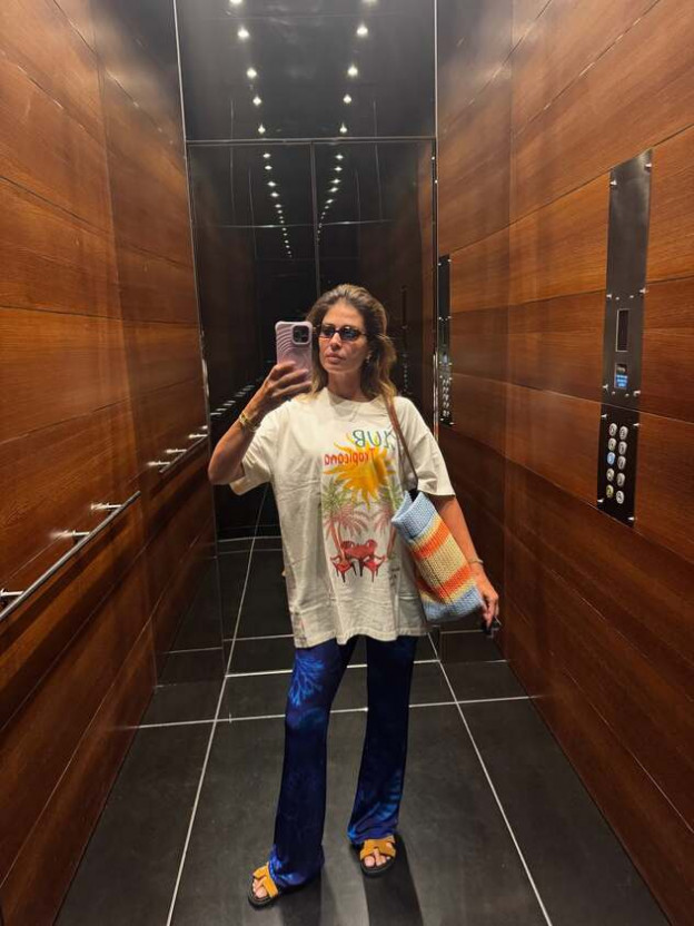 אבל הכי בא לנו לגנוב לך זה את התיק של מיו מיו (צילום: Coral Simanovich Roberto אינסטגרם)