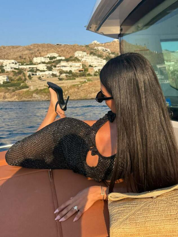 העיקר לא שכחה נעלי עקב (צילום: Aline Cohen אינסטגרם)