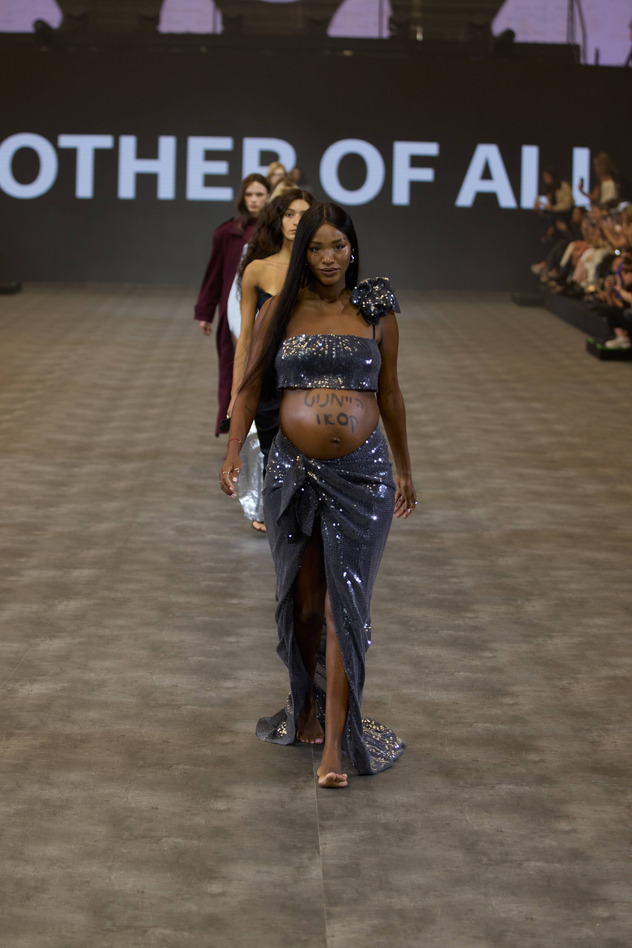 טיטי ניצלה את תשומת הלב למטרה חשובה (צילום: עמרי רוזנגרט)