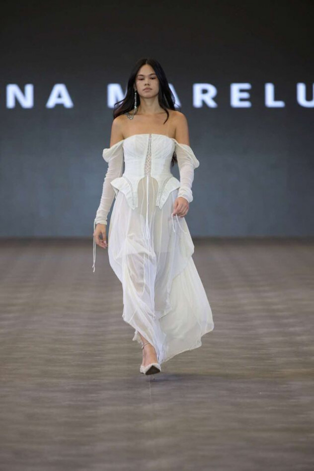 תצוגת אופנה חנה מרילוס (צילום: עומרי רוזנגרט)