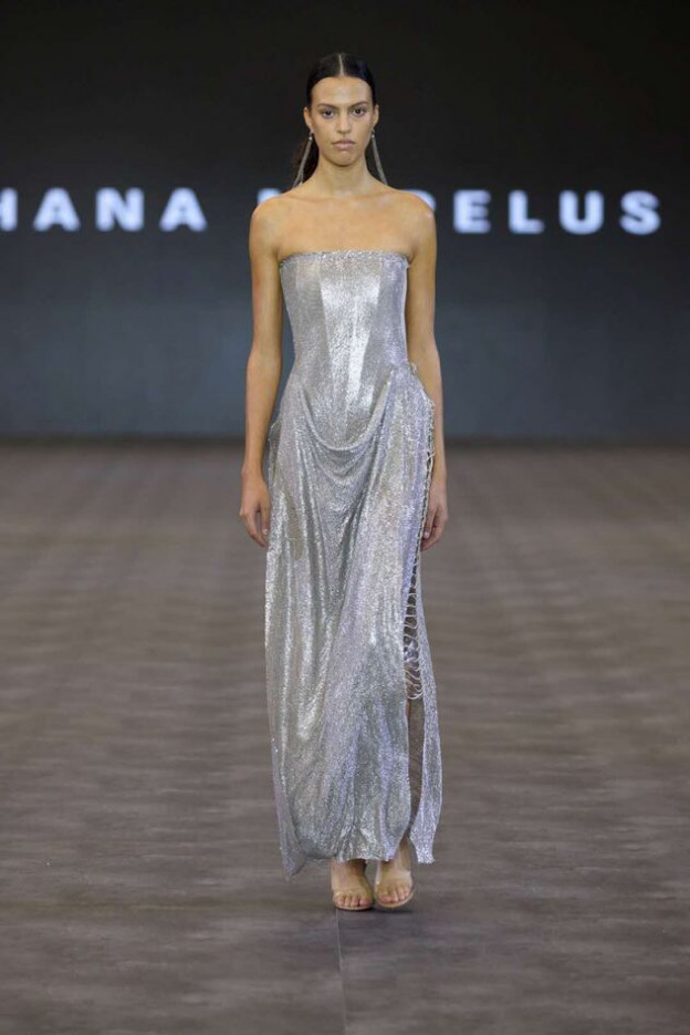 העיזה לא רק בבדים לבנים (צילום: עומרי רוזנגרט)