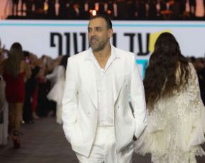 שורדי השבי פתחו את שבוע האופנה הישראלי. זה מטורף כמו שזה נשמע