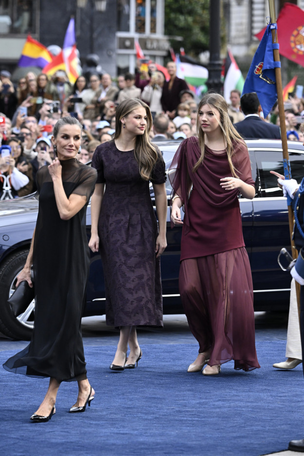 אנחנו רגילים שלטיסיה הורסת, אבל הפעם הבנות גנבו את ההצגה (צילום: Carlos Alvarez לגטי אימג'ס)