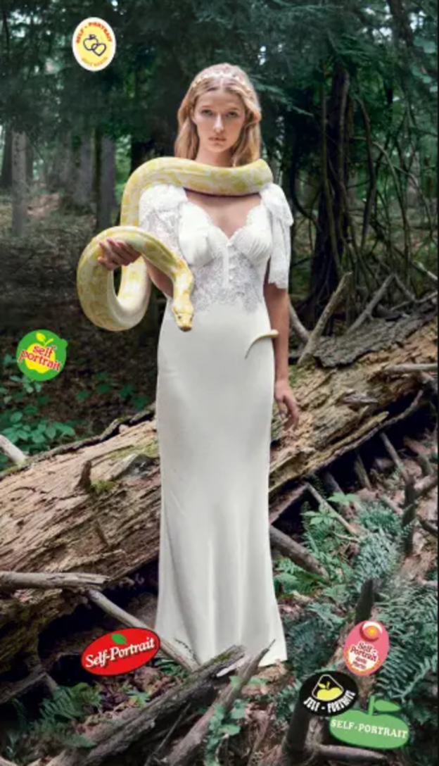 אפל מרטין. חוגגת 21 עם קמפיין חדש (צילום: Self-Portrait אינסטגרם)