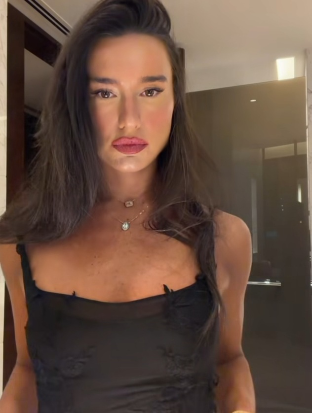 מקרוב אי אפשר לחשוד בכלום (צילום: אינסטגרם, adelbespalov)