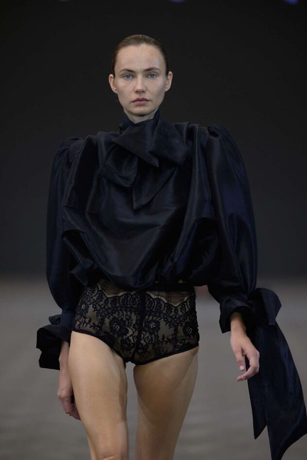 על המסלול של לי אלמונד (צילום: עמרי רוזנגרט)