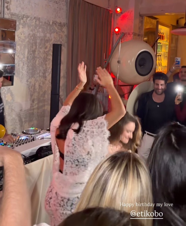 רק בהרמות (צילום: אינסטגרם, etikobo)