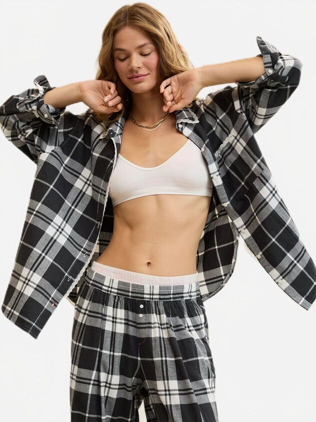 Aerie (צילום: מתוך האתר הרשמי)