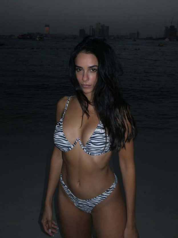 נחמד בן זוג שיודע לצלם. לא מובן מאליו (צילום: ortalamar אינסטגרם)