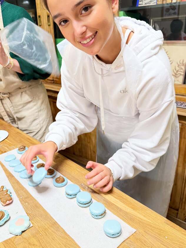 הן הלכו לסדנת מקרונים (צילום: אינסטגרם, ivankatrump)