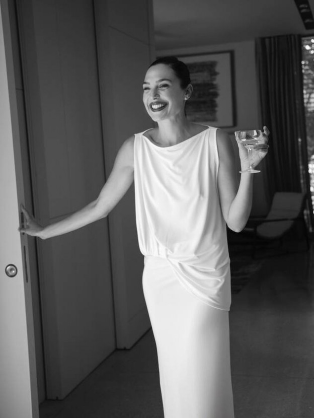 ז'קמוס לא מאמין שזה קורה לו (צילום: Gal Gadot אינסטגרם)