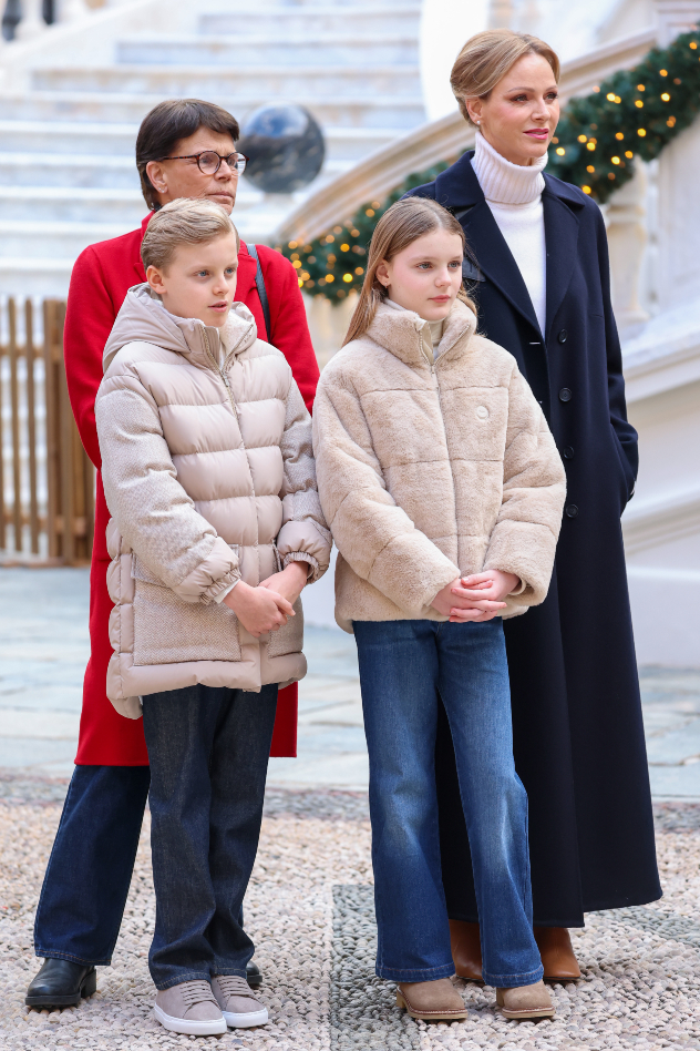 עם הילדים (צילום: Pascal Le Segretain/Getty Images)