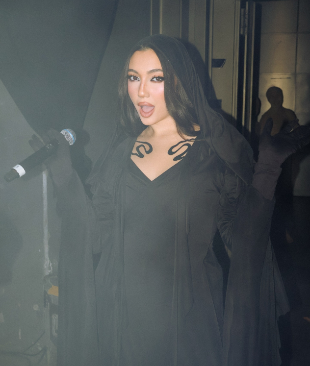 על הסטיילינג: עומר יהב (צילום: אינסטגרם, yuvalraphael)