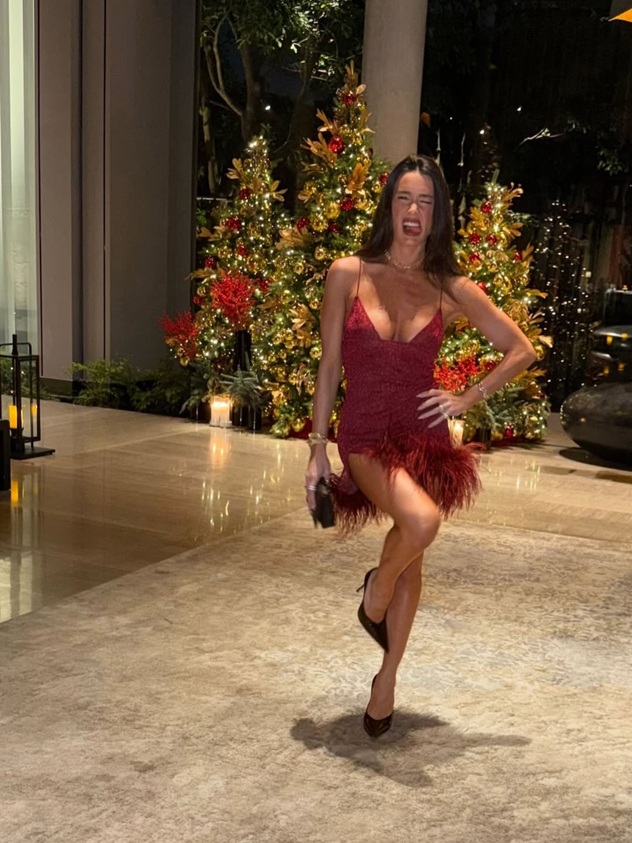 סוף שנה בסגנון בספלוב (צילום: אינסטגרם, adelbespalov)