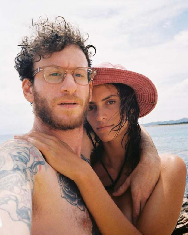 אלישע בנאי וארוסתו מאיה בר ששת (צילום: Maya Barsheshet אינסטגרם)