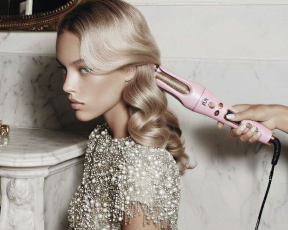 מתנה בשישי: מסלסל ומסכה לשיער של JUL בשווי 569 שקלים