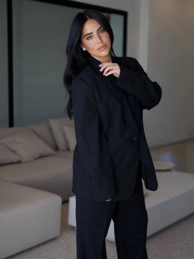 לא צמוד, לא מעיק ועם המון סטייל  (צילום: Bar Noa Cohen - בר נעה כהן אינסטגרם)