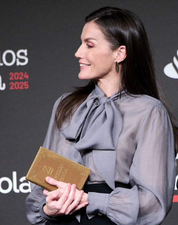 המלכה לטיסיה