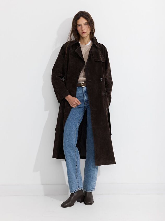 יציאה מעולה של קסטרו (צילום: מתוך האתר הרשמי)