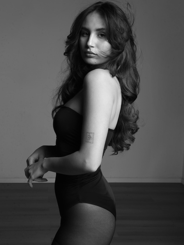 הכי מיוחדת (צילום: קורל ניב מתוך אינסטגרם, gayakalderon)