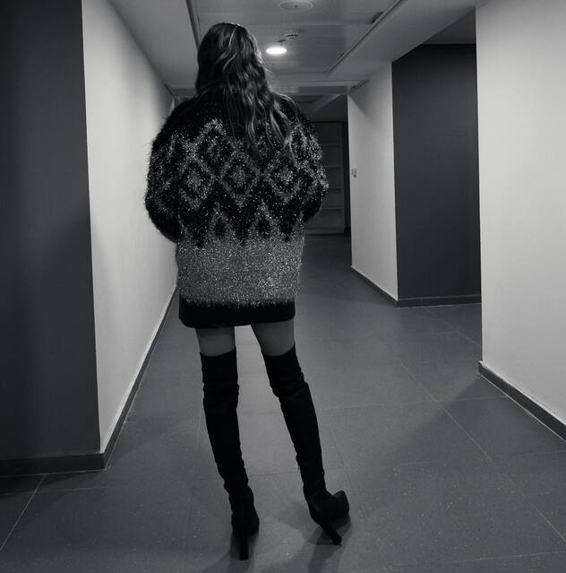 נראה טוב גם מהגב (צילום: אינסטגרם, rotemsela1)