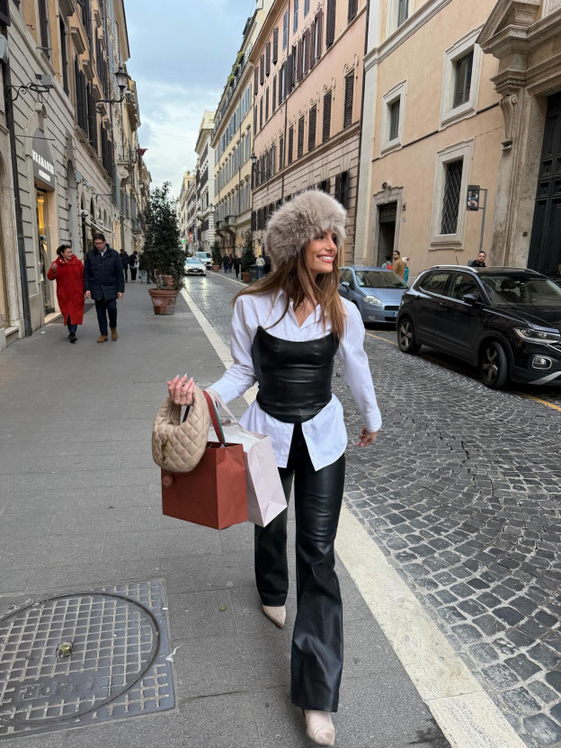 טיילור מלכוב שורפת עם רומא בטרנד הכי חם (צילום: malkovtaylor אינסטגרם)