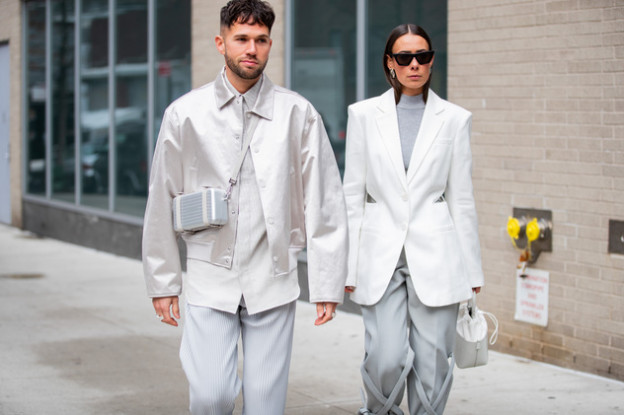 ממש לא רק מזוודות. יש גם תיקים קטנים בינוניים ובכל הגדלים (צילום: Christian Vierig לגטי אימג'ס)