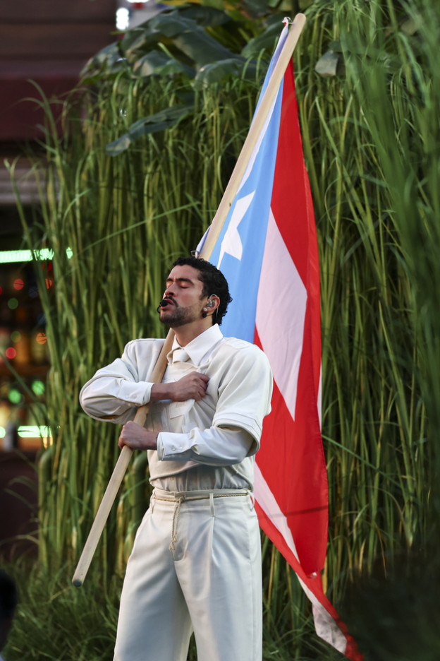 דגל זה אחלה אקססורי (צילום: Kevin Sabitus לגטי אימג'ס)