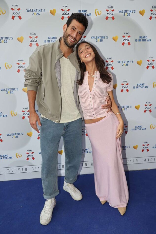 יובל כספית ונמרוד רון בחגיגות הוולנטיינ'ס של מותג הבירה הצרפתי Blanc 1664 במסעדת לונל בפלורנטין  (צילום: רפי דלויה)