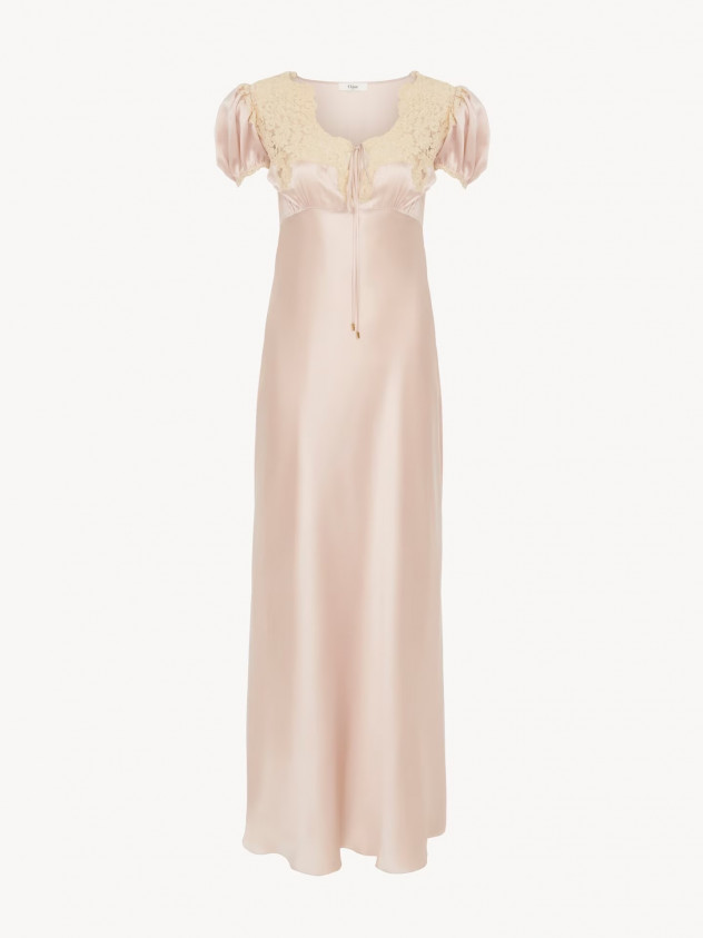 מעולמות הלנז'רי (צילום: chloe)