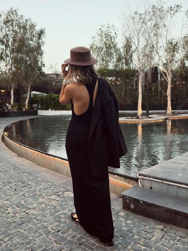 גב בגזרת רייסר (צילום: אינסטגרם, miranbuzaglo)