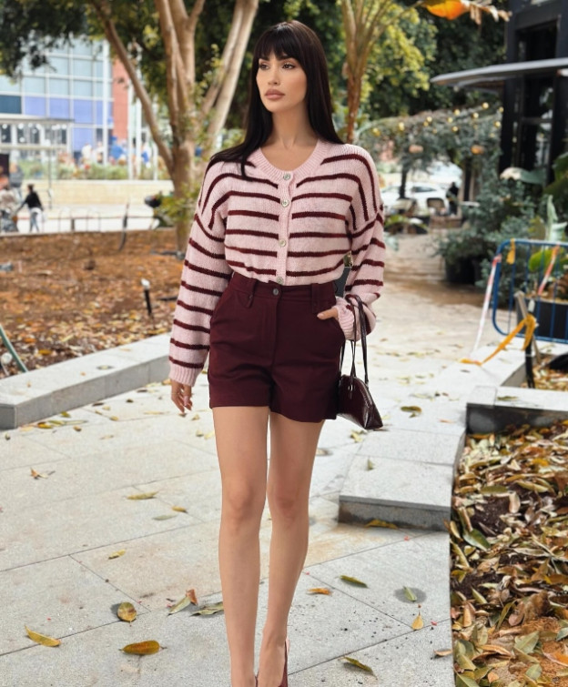 הצבעים של הסריג פשוט הורסים (צילום: Shir Elmaliach אינסטגרם)