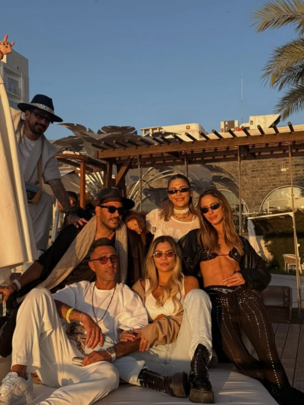 אוקיה עזרן ומירן בוזגלו. באו מתוקתקות (צילום: Oria Azran אינסטגרם)