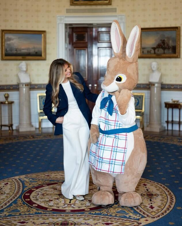 מלניה וידיד. הלוק שלה פשוט מושלם (צילום: MelaniaTrumpStyle אינסטגרם)