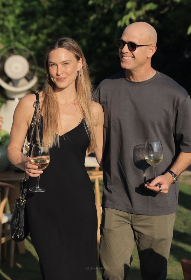 בר ועדי (צילום: אינסטגרם, barrefaeli)