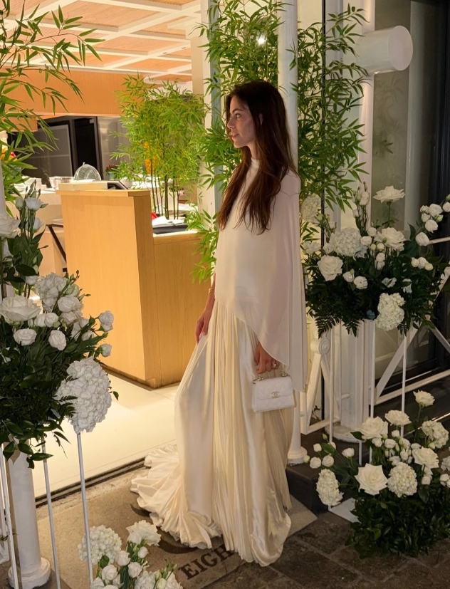אמא של שבת (צילום: אינסטגרם, lizmartinezbridal)