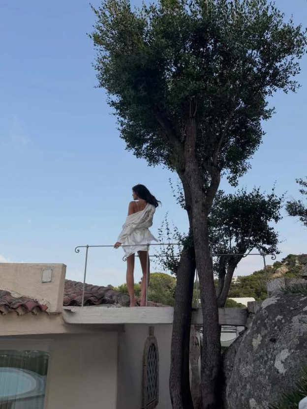 הכל בשביל תמונה (צילום: sacha.isra אינסטגרם)